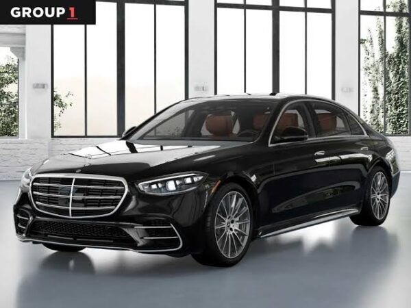 74FF8CFD-E392-4A2D-93EE-544860E6D4DA Mercedes-Benz Rental by the Day